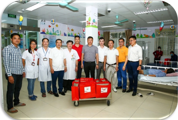 CÂU LẠC BỘ BÁO CHÍ m.79king 32 TẠI HÀ NỘI THĂM HỎI, TẶNG QUÀ CHO 1179king com NHI NHÂN DỊP TẾT TRUNG THU 2022
