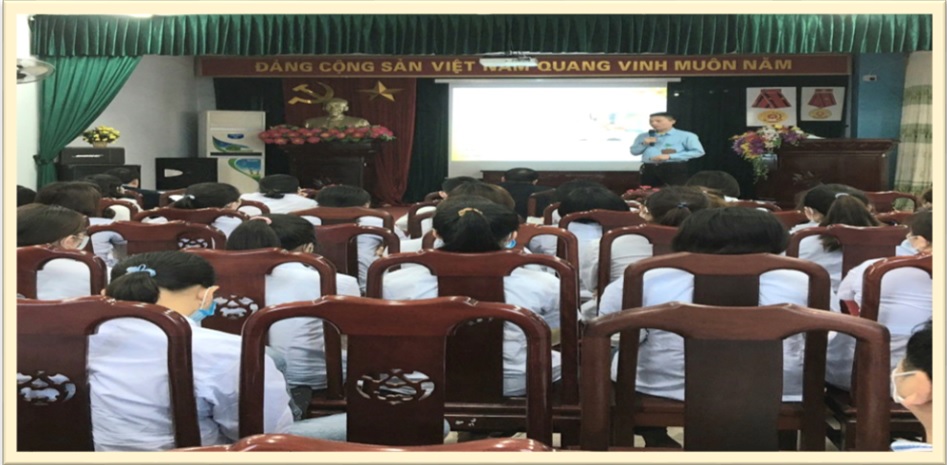 79 king 12 ĐA KHOA TỈNH m.79king 32 TẬP HUẤN CHĂM SÓC NGƯỜI BỆNH THEO MÔ HÌNH ĐỘI TẠI TRUNG TÂM Y TẾ TIÊN DU  