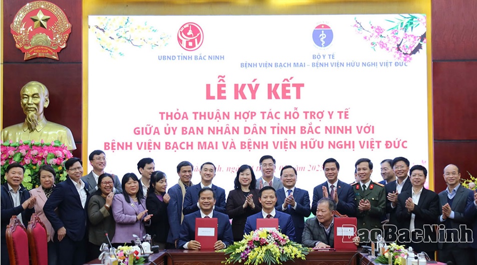 79 king 12 BẠCH MAI VÀ 79 king 12 HỮU NGHỊ VIỆT ĐỨC HỢP TÁC, HỖ TRỢ Y TẾ CHO TỈNH m.79king 32