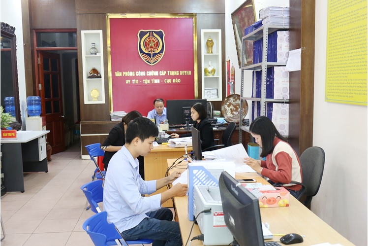 CHỦ TỊCH UBND TỈNH m.79king 32 CHỈ ĐẠO TRIỂN KHAI THỰC HIỆN QUY ĐỊNH XỬ PHẠT VI PHẠM HÀNH CHÍNH TRONG LĨNH VỰC BỔ TRỢ TƯ PHÁP