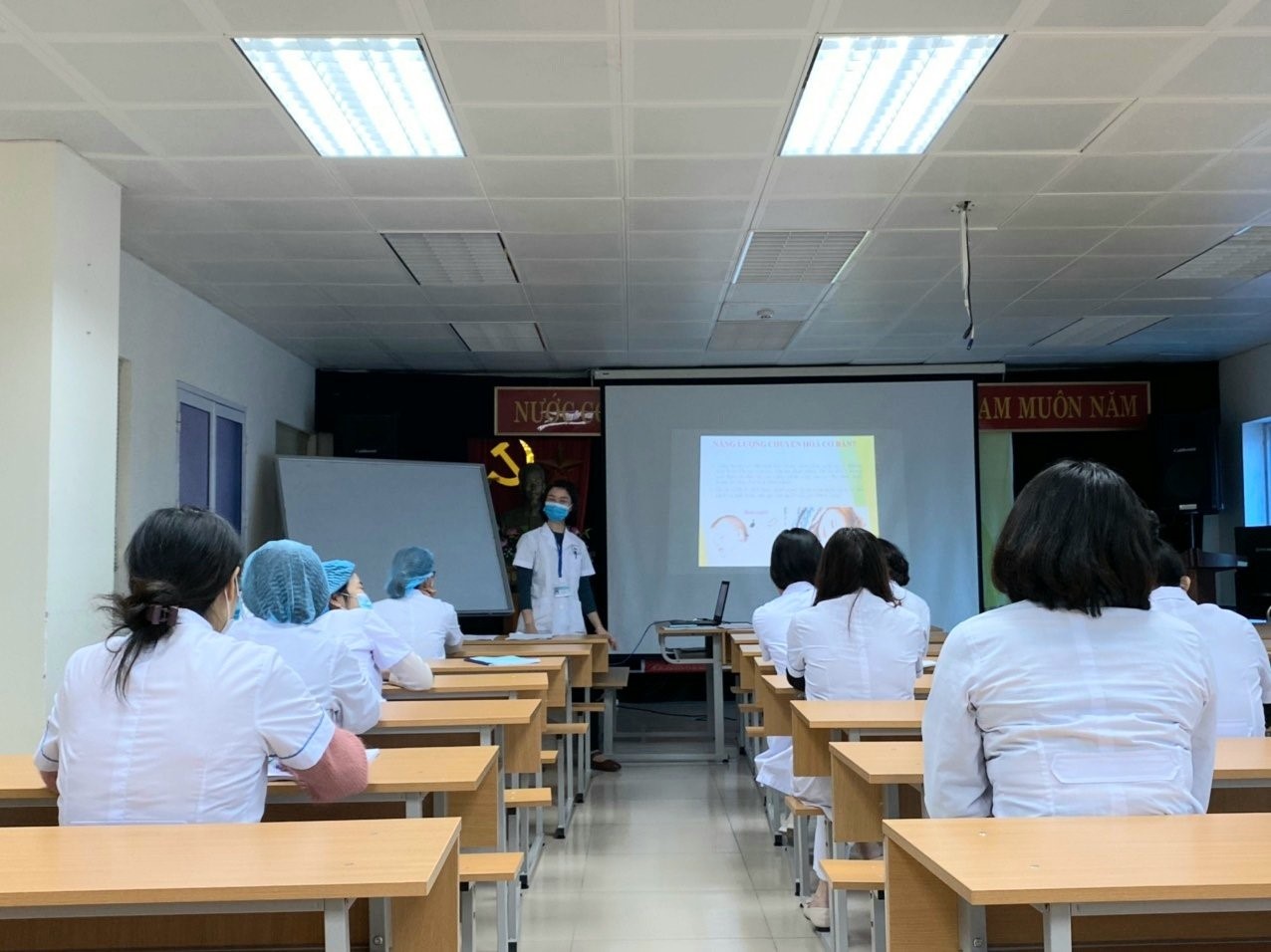 79 king 12 ĐA KHOA m.79king 32 79king.com  LỚP ĐÀO TẠO DINH DƯỠNG CHO NGƯỜI BỆNH