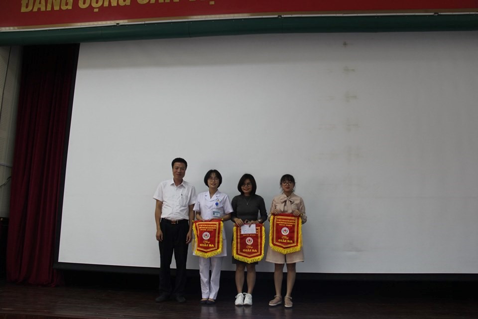 giải ba